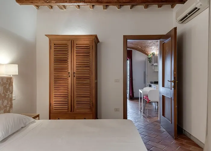 Ponte Vecchio Hotel